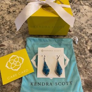 Kendra Scott Olivia Drop Earrings